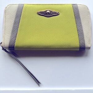 NWOT - Elliot Lucca Zip Around Clutch Wallet --  Never Used -Excellent Condition